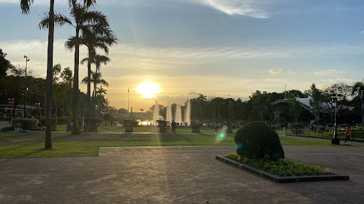 Badong' Aratiles Vlogs banner