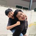 พ่อลูกเล่นเกม avatar
