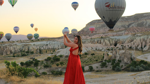 Özge Çakmak banner