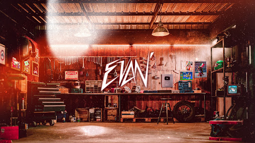 EVAN' banner