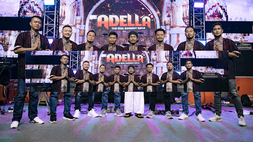 Henny Adella banner