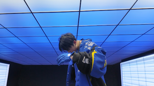JAKE $ING banner