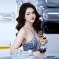 Oanh Tạ official  avatar