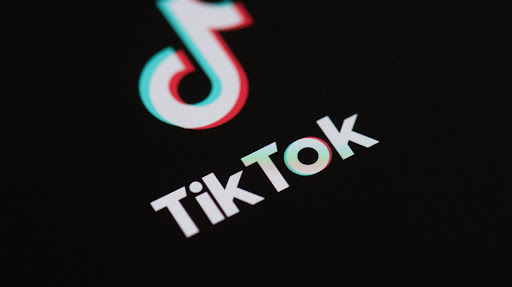 Random Videos on Tiktok banner