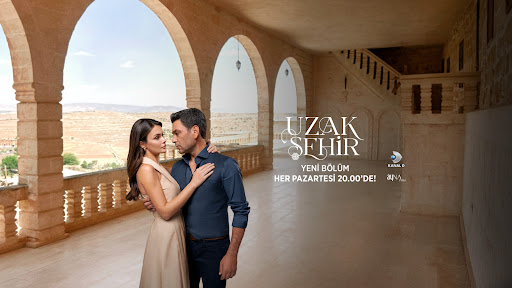 Uzak Şehir banner