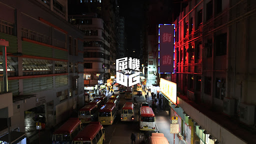 屈機TV banner
