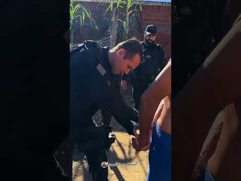 Homem de 61 anos com três mandados é preso; Delegado Charles em ação | Bom Dia thumbnail