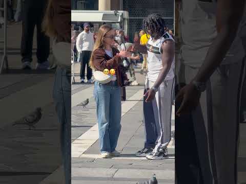 I put a smile on her face?? #fyp #smile #kindness #viralvideo #viralvideos #lovely #dance #music thumbnail