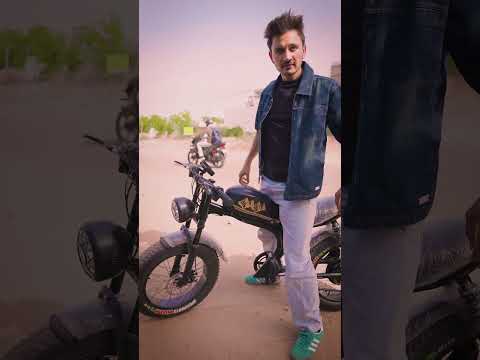 Bike🏍️ Vs Electric Cycle 🚲: Race से पहले hi petrol khatam😁 #shorts thumbnail