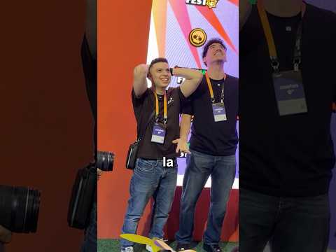 DEFENDIENDO A DONATO #shorts #GamescomBrawl #donato thumbnail