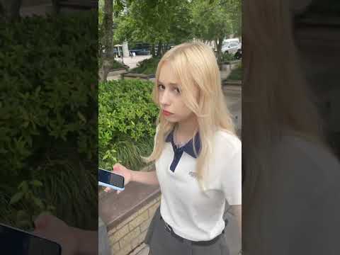 你们的小女朋友打人也这么狠啊#情侣日常 #男友视角 thumbnail