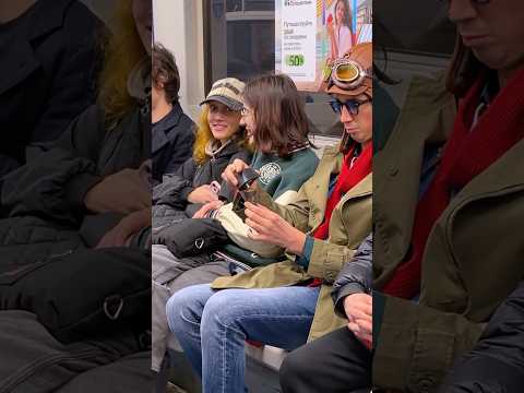 ВОЛШЕБНАЯ СИНЯЯ ВЕТКА #метро #юмор #мода #романтика thumbnail