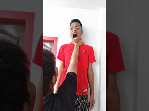เมื่อพี่กับน้องแกล้งร้องไห้อยากได้เงิน | Cry for Money thumbnail