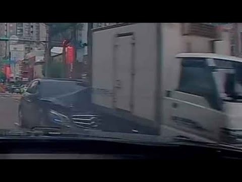 【車禍影片】這開到睡著了吧？（2026.05.21 桃園市中壢區環北路 thumbnail