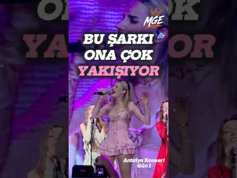 Bu Şarkı Lidya’ya Çok Yakışıyor 💗 #manifestgirls #manifam #shorts thumbnail