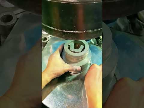 The process of forging powder alloy product blanks- Good tools and machinery make work easy thumbnail