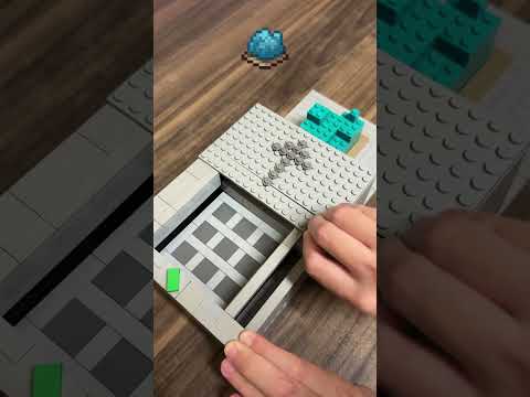 Crafting Minecraft Cyan Dye BUT Lego! thumbnail