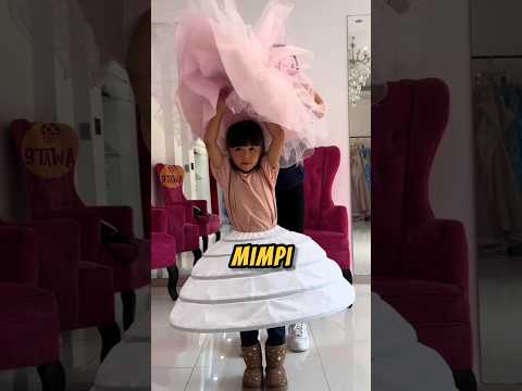 Bocah Dapat GAUN KEREN❗❤️💖 #baju #bocil #videoviral thumbnail
