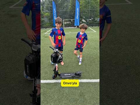 Üst direği vuran Onvo Scooter’ın sahibi oluyor! #shorts #football #soccer thumbnail