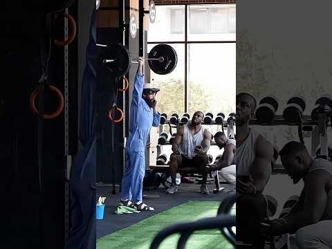 Don't forget to give your mom acall #anatoly #gym #prank thumbnail