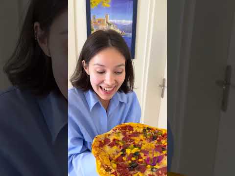 Pizza Prank Gone Wild! 😂 You Won't Believe What Happens Next! thumbnail