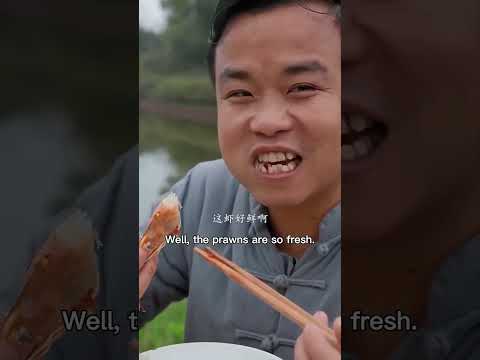 The shrimp were packed with wasabi! Chinese Mountain Forest Life and Food #Moo TikTok#FYP thumbnail
