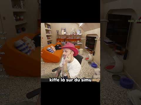 Squeezie va installer un Simu dans son setup thumbnail