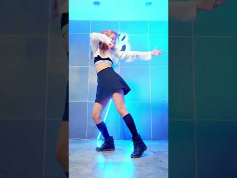 #chittychittybangchallenge  by PRIMMIE from #RoseQuartz #shorts thumbnail