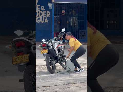 Broma / de la gasolina thumbnail