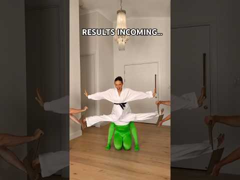 THIS WASN’T EASY TO FILM 👆😳 #shorts #viral #dance ​⁠#subscribe ​⁠​⁠ thumbnail