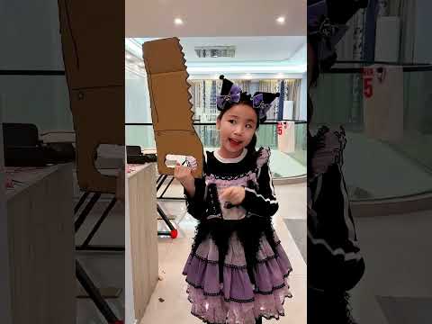 用纸板做一个锯子🪚 #funny #路飞 #海贼王 thumbnail