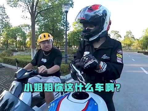 一套小连招硬控我30秒 thumbnail