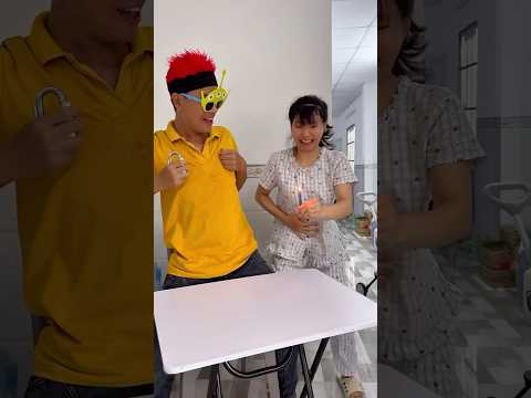 Tóc Đỏ Có Cách Bật Lửa Kỳ Lạ! #chiuctoy thumbnail