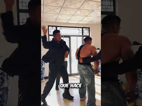 Éste maestro de kung fu llamó la atención de la UFC 🥋🤜 thumbnail