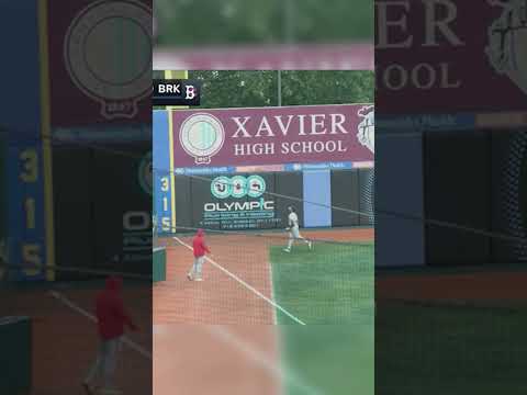 When home run balls return 🤣 thumbnail