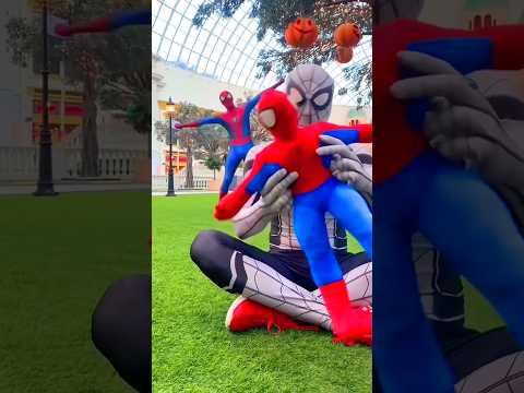 White Spiderman controls Spiderman😱 #spiderman thumbnail