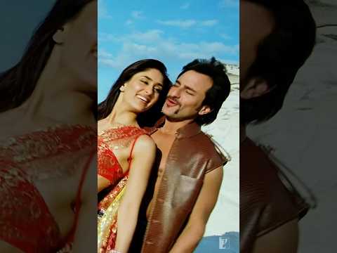 Unmissable chemistry of #SaifAliKhan and #KareenaKapoorKhan in #DilHaara | #RomanticSong | #LoveSong thumbnail