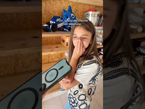 Elle a perdu son téléphone #shortvideo #humour #short thumbnail