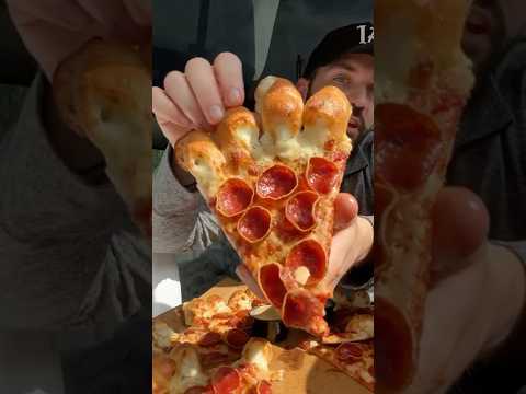 Cheesy Bites Pizza with Ranch Flight from Pizza Hut thumbnail