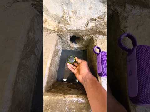 Mini speaker test water thumbnail