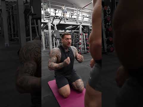 Tego dnia podobno nabrał się trzeci raz #siłownia #motywacja #humor #śmieszne #gymhumor #gymcouple thumbnail