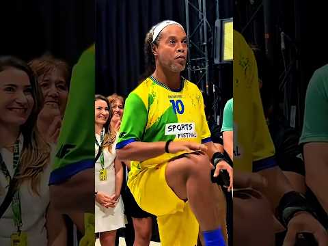 Ronaldinho 45 Years Old Skills 🔥😱 thumbnail
