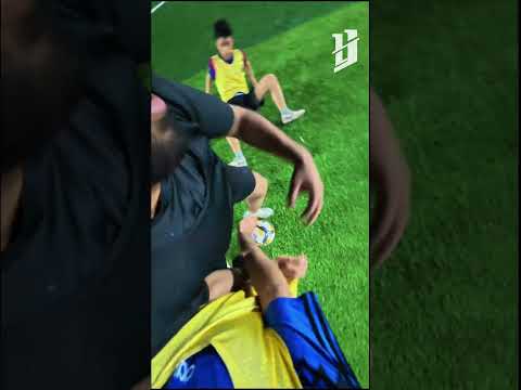 ترجع للحارس يالهلال??? thumbnail