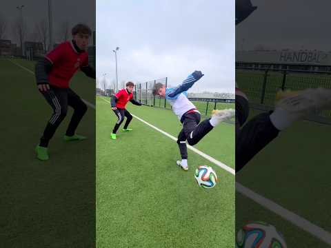 LEARN THIS VIRAL VINI JR SKILL!! thumbnail