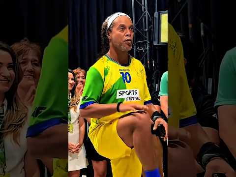 Ronaldinho 45 Years Old Skills 🔥😱 thumbnail