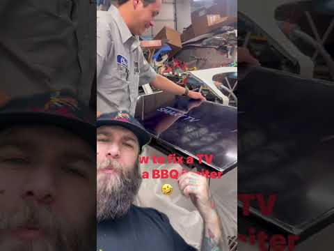 How to fix a broken tv #jeeplife #offroad #jeepwrangler #4x4 #cars #car #ford #offroading #shorts thumbnail