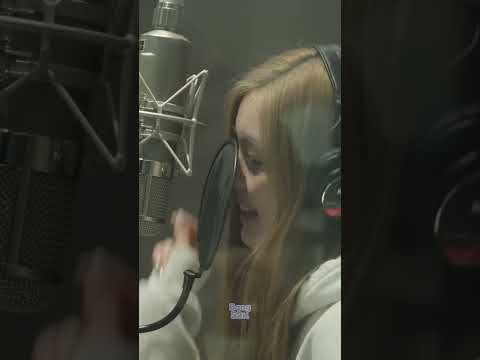Hearts2Hearts x Teenieping is Too Cute  (Not Rude!) ??#recording #h2h #behindthescenes #shorts thumbnail