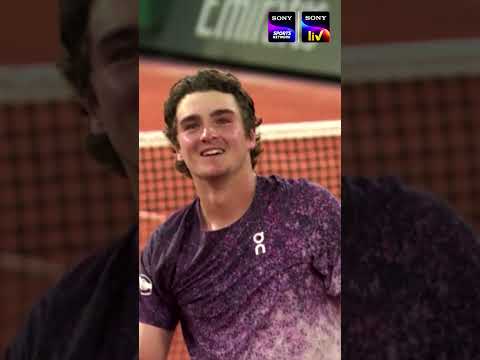 19-year-old Joao Fonseca pulls off a legendary five-set comeback to eliminate Novak Djokovic 🇧🇷🔥 thumbnail