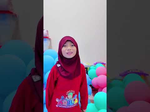 Aqilla tantang om main mesin capit #shorts thumbnail
