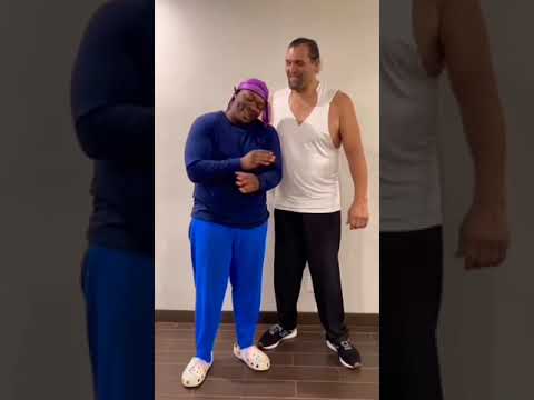 fight with great khali 👊 #shortsfeed #shorts thumbnail